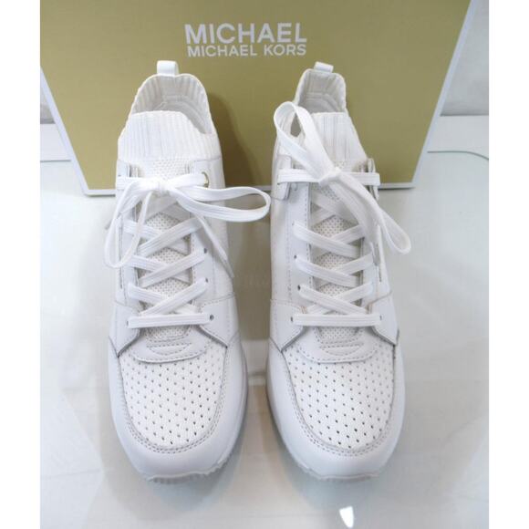 Michael Kors Georgie Knit Trainer Wedge Sneakers MK Logo Optic White Size 9.5 - Picture 4 of 8